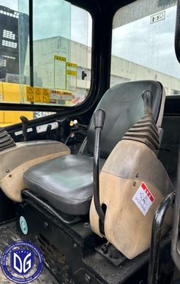 Excavadora Mini Caterpillar de 3,5 toneladas, 90% Novas, Mini Excavadora Usada para Domicílio