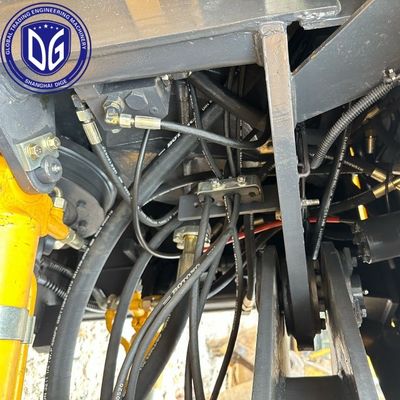835 Carregador Liugong usado Carregador usado poderoso Máquina hidráulica