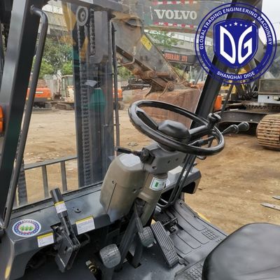 7t FD70 Elevador elétrico usado Komatsu