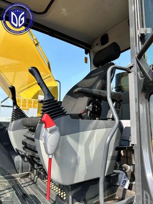 Funcionamento fiável USED PC220-8 escavadeira com sistema de transmissão avançado