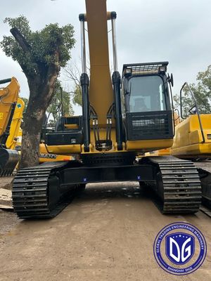 Excavadora CAT 336D de 36 toneladas, 95% nova, funciona muito bem, à venda.