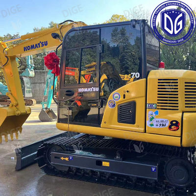 Excavadora PC70 de excelente qualidade com sistemas hidráulicos avançados