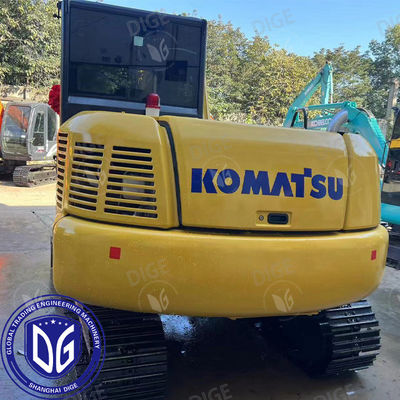 Excavadora PC70 de excelente qualidade com sistemas hidráulicos avançados