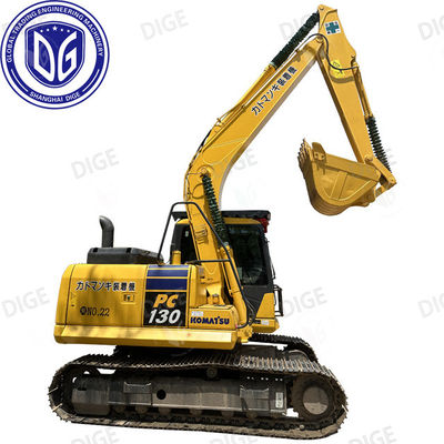 Excavadora USED PC130 de qualidade superior com sistemas hidráulicos avançados