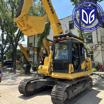 Excavadora USED PC130 de qualidade superior com sistemas hidráulicos avançados