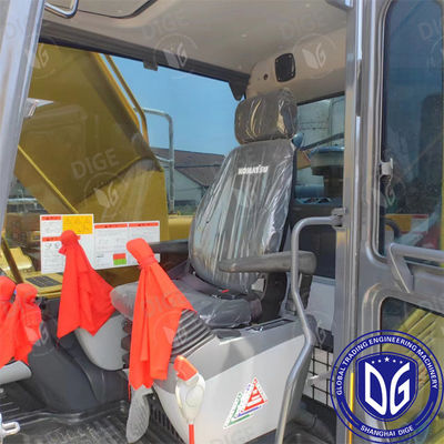 Excavadora USED PC240-8 de alta qualidade com capacidades de penetração no solo melhoradas