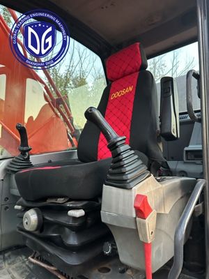 Eficiência energética DX225 Excavadora Doosan Usada 22,5t Funcionamento suave