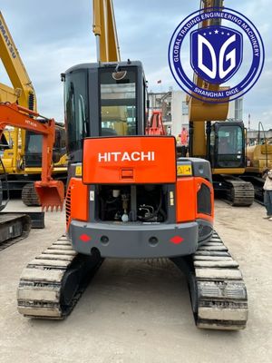 Design do assento ajustável ZX50U 5 toneladas Usado Hitachi Excavator com sistema de travagem eficiente