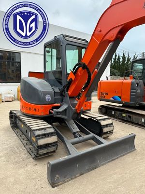 Design do assento ajustável ZX50U 5 toneladas Usado Hitachi Excavator com sistema de travagem eficiente
