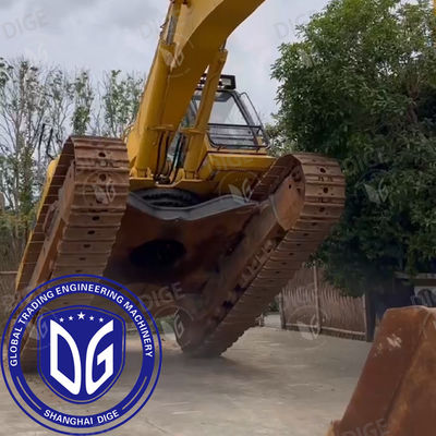 Excavadora USED PC450-8, motor de alto binário para tarefas exigentes
