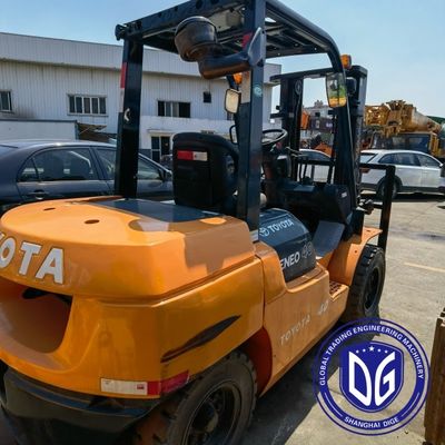 4t 8FDA40 Toyota Usado em empilhadeira de forquilhas Poderosa empilhadeira de forquilhas de forquilhas Usadas Máquina hidráulica