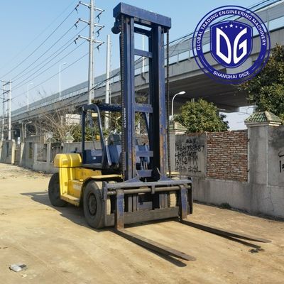 Elevadores de garfos Komatsu de 10 toneladas originários do Japão