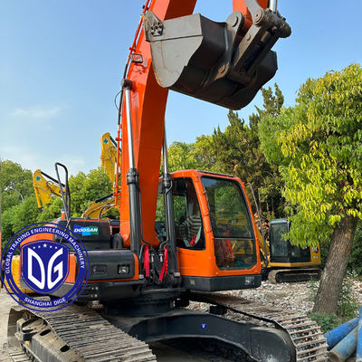 Excavadora original usada Doosan DX225 22,5Ton Nova chegada com controle de precisão