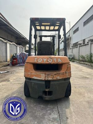 2.5t 8FDA25 Toyota Usado em empilhadeira de forquilhas Poderosa empilhadeira de forquilhas de forquilhas Usadas Máquina hidráulica