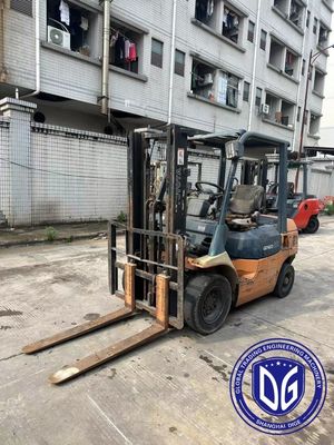 2.5t 8FDA25 Toyota Usado em empilhadeira de forquilhas Poderosa empilhadeira de forquilhas de forquilhas Usadas Máquina hidráulica