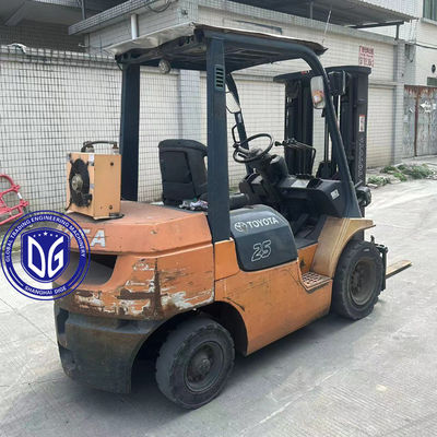 Forquilha Toyota original de 2,5 t Durável e em boas condições Baixo custo de manutenção