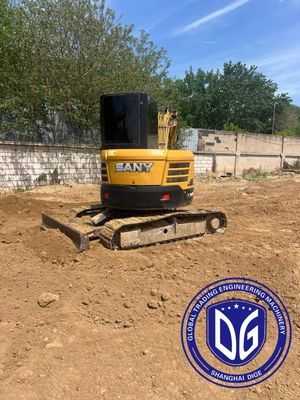 Excavadora versátil Sany SY55C para várias aplicações de construção