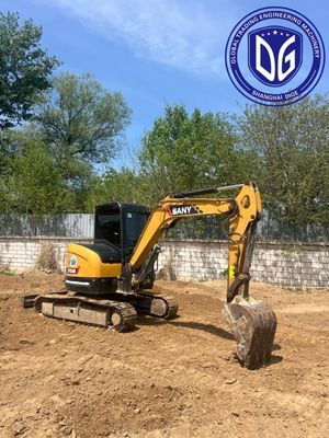 Excavadora versátil Sany SY55C para várias aplicações de construção
