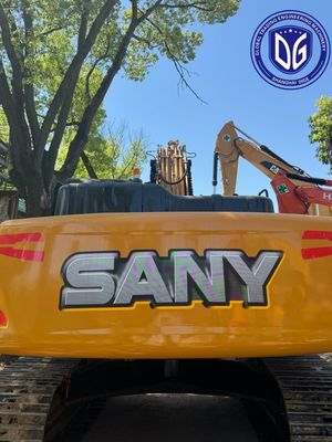 Usado Sany SY235 Excavadora de 23,5 toneladas em excelente estado disponível agora