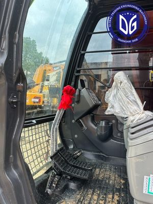 Excavadora usada Hitachi ZX125 de 12 toneladas com boa aderência e tração