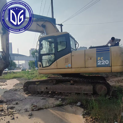 Excavadora Komatsu PC220-7 original de 22 toneladas, de origem japonesa, pronta para venda agora.