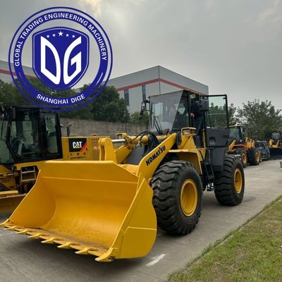 A máquina de carregamento de rodas usada original Komatsu WA320-5 é eficiente, confiável e pronta para trabalhar!