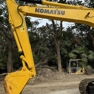 Maximize sua produtividade de construção com a escavadeira Komatsu PC130
