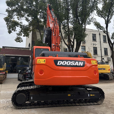 Excavadora Doosan DX225 Excelente desempenho e confiabilidade para seus projetos de construção