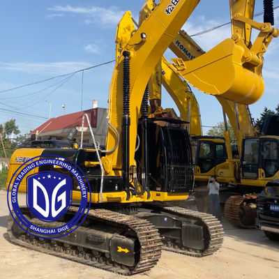 Escavadeira CAT 330D Usada - Tipo de Movimentação por Esteiras, 30 toneladas