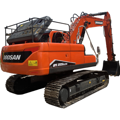 Preço acessível Doosan DX225 Excavator Crawler Moving Tipo Excelente Condição