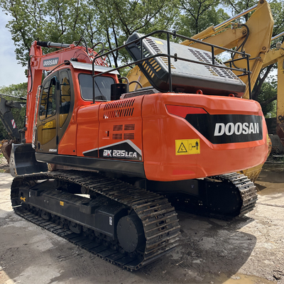 Preço acessível Doosan DX225 Excavator Crawler Moving Tipo Excelente Condição
